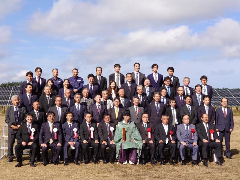 関係者記念撮影.JPG
