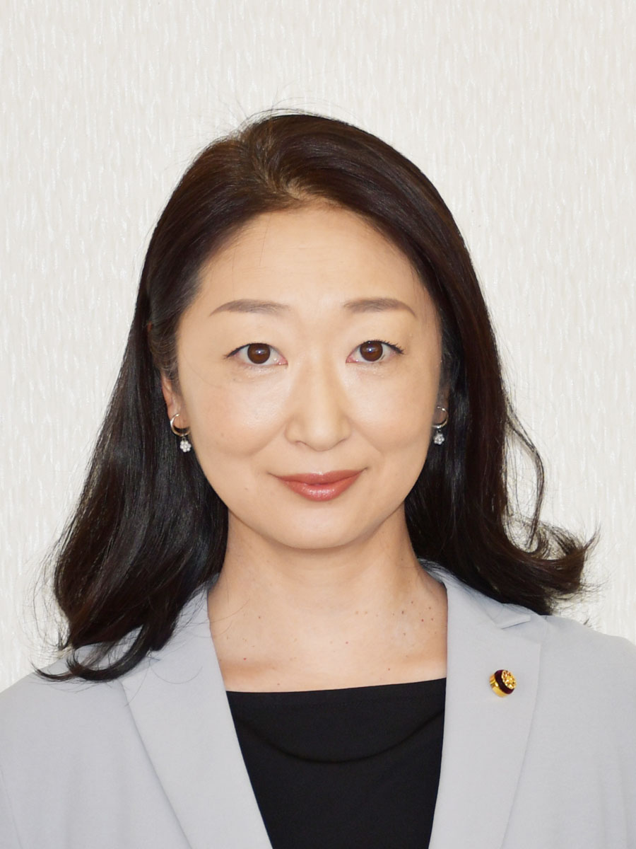 山内