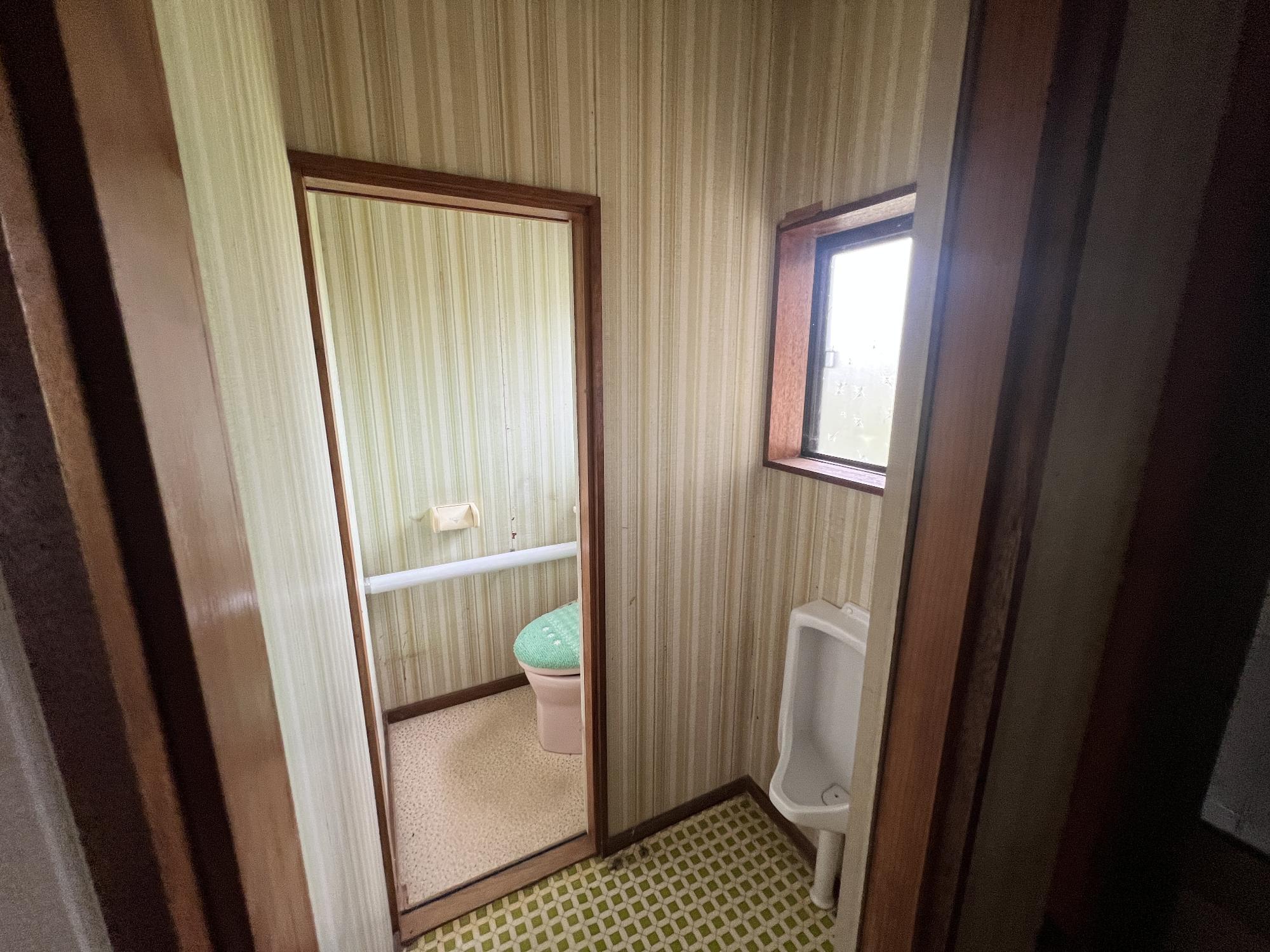 トイレ全体