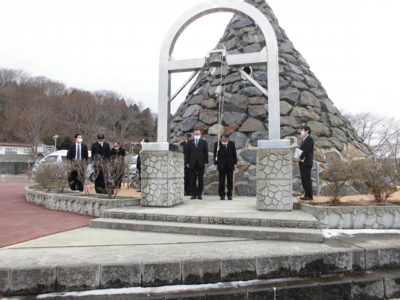 R2.12.24 平沢復興大臣 (1).JPG