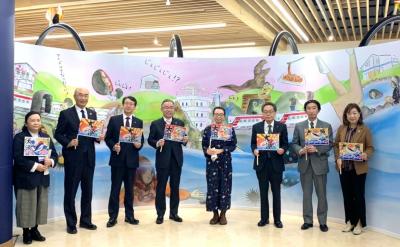 あまちゃんウォールアートお披露目セレモニー