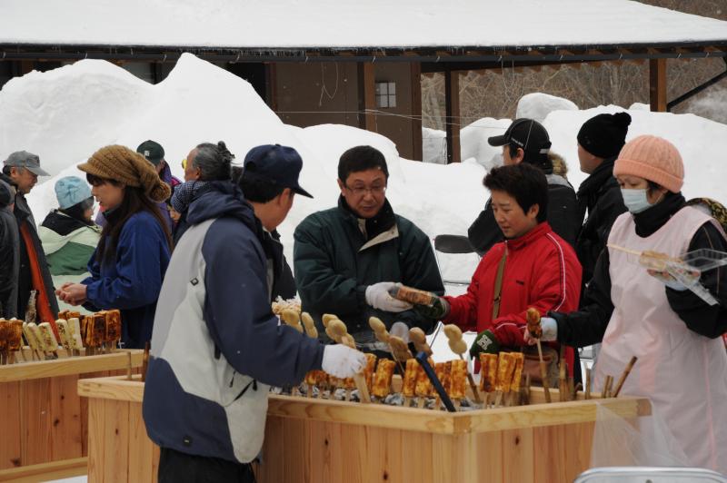 内間木洞氷筍観察会